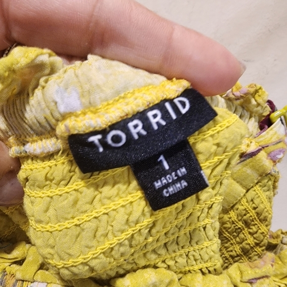 TORRID Plus Size Floral Babydoll Cami Elastic Strappy Top size 1 - Picture 9 of 14